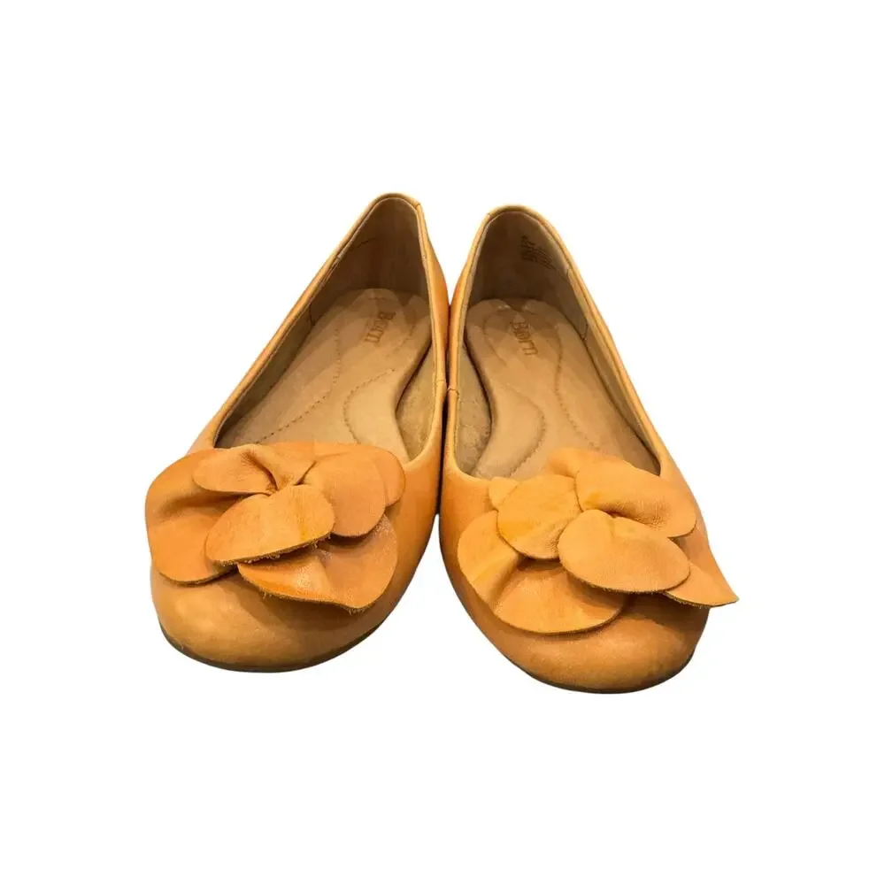 Born Orange Leather Floral Ballet Flats Women’s Size 9M